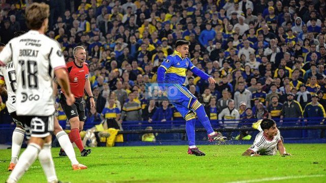 Luca Langoni se retiró lesionado en Boca Juniors. Luca Langoni se retiró lesionado en Boca Juniors.