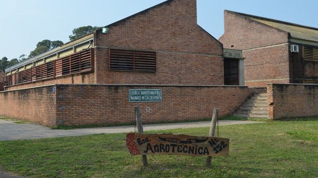 Regresa el servicio al comedor de la escuela Agrotécnica de Concordia. Regresa el servicio al comedor de la escuela Agrotécnica de Concordia.