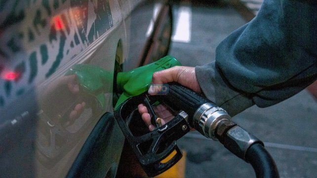 Se evaluará la mayor demanda de gasoil en los surtidores durante fin de semana largo.