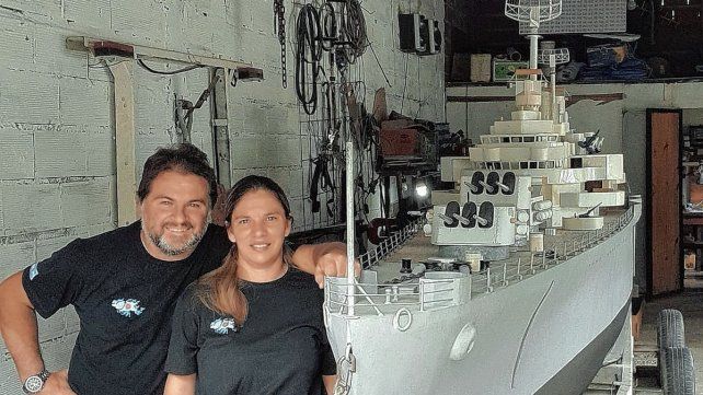 Gammella homenajeó con su obra a los héroes del Crucero General Belgrano