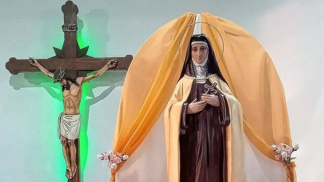 Santa. Teresa de los Andes es una carmelita chilena que fue canonizada en 1993.