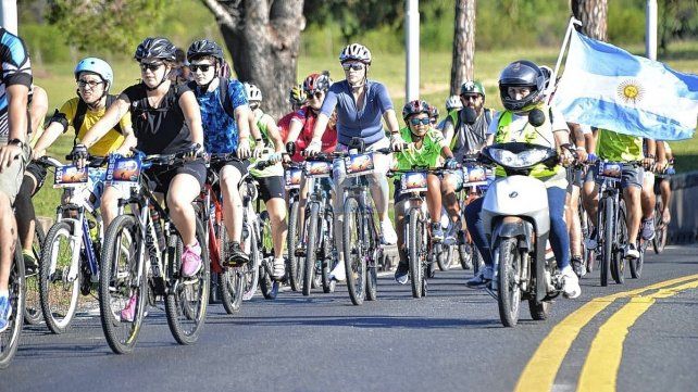 Fueron cerca de 1.500 los ciclistas que se dieron cita en la novena edición.