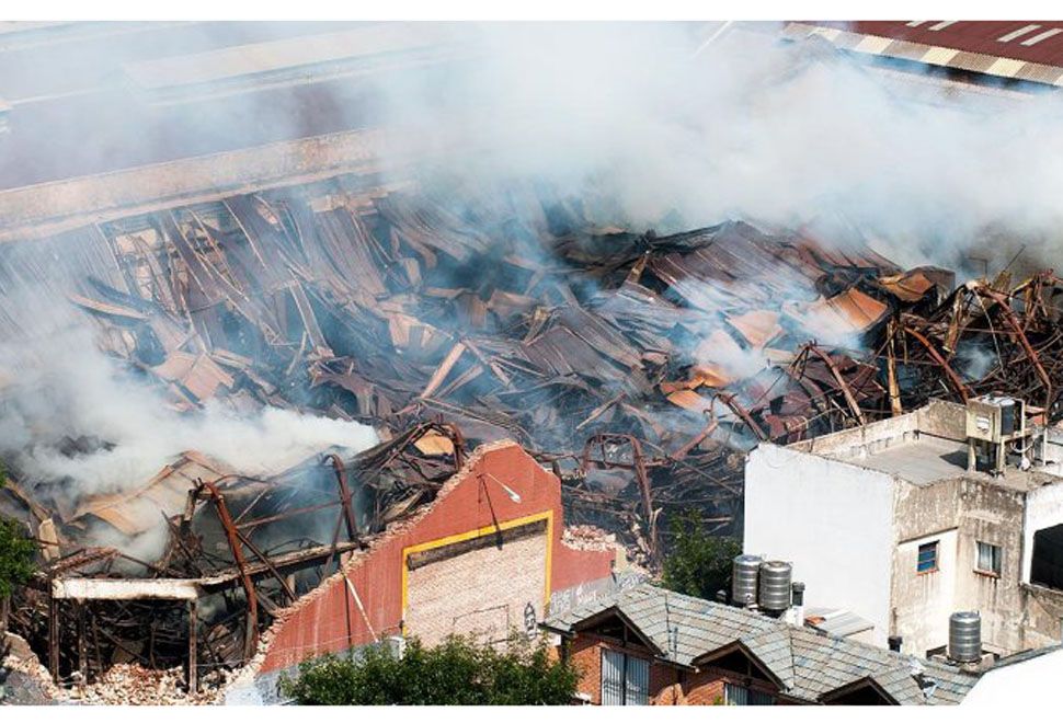 El trágico incendio que en febrero consumió un galpón de la empresa Iron Mountain sigue bajo la mira de la Justicia.