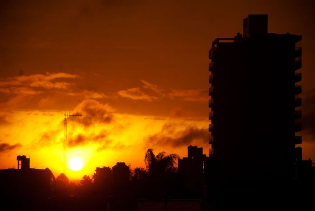 El solsticio llega hoy 21 de diciembre y alcanzará su pico máximo a las 19.23 hora argentina. El solsticio llega hoy 21 de diciembre y alcanzará su pico máximo a las 19.23 hora argentina.