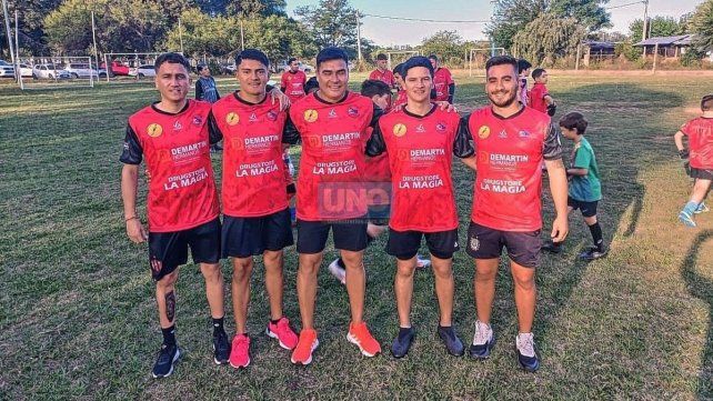 Los entrenadores de arqueros de la Escuela Cap1tán Los entrenadores de arqueros de la Escuela Cap1tán