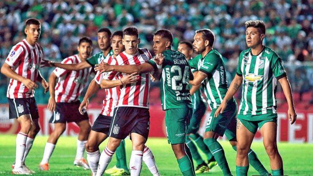 Estudiantes sacó un triunfazo en su visita a Bolivia.