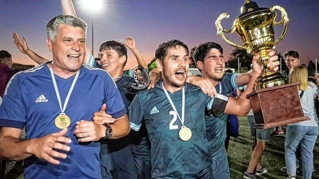 Los Murciélagos se coronaron campeones del Mundial. Los Murciélagos se coronaron campeones del Mundial.