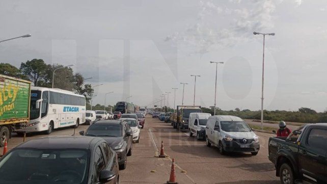 Túnel Subfluvial: por un accidente de tránsito hay tránsito alternado Túnel Subfluvial: por un accidente de tránsito hay tránsito alternado