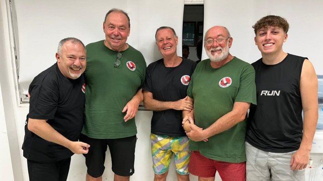 Buceo: Estudiantes inició cursos en una disciplina única. Buceo: Estudiantes inició cursos en una disciplina única.