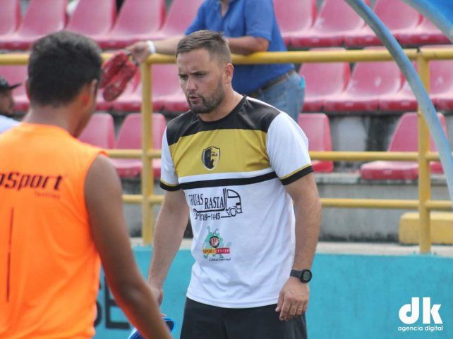 Gabriel Patat, en su paso por el fútbol Tico.