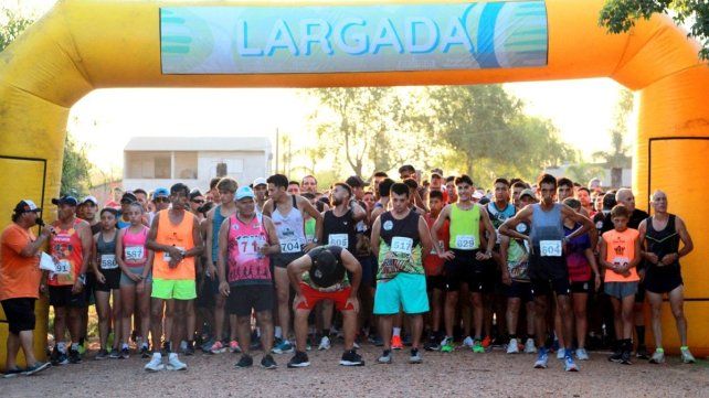 Los competidores de la Prueba Atlética del Cachencho en ediciones anteriores. Los competidores de la Prueba Atlética del Cachencho en ediciones anteriores.