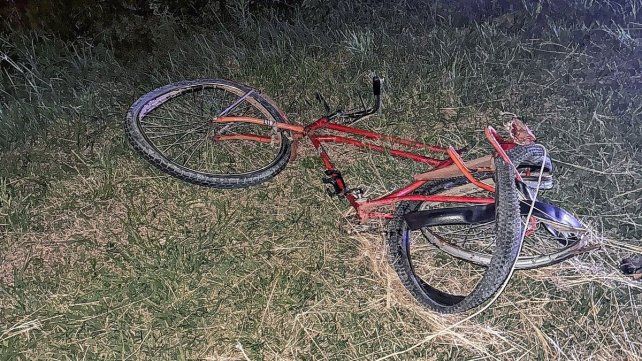 La víctima fatal en la Ruta 11 se trasladaba en bicicleta. La víctima fatal en la Ruta 11 se trasladaba en bicicleta.
