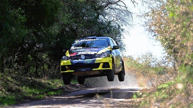 Guillermo Pitón fue el ganador en Santa Elena. Guillermo Pitón fue el ganador en Santa Elena.