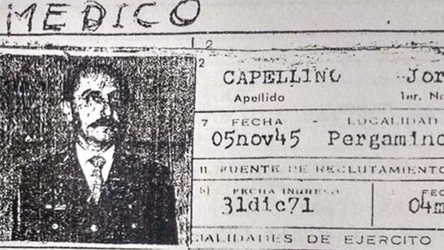 Capellino, en una vieja cédula de identidad. Capellino, en una vieja cédula de identidad.