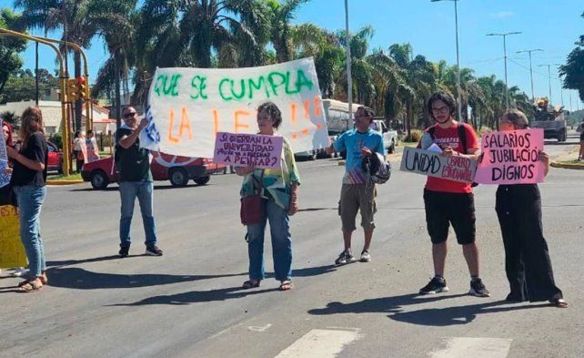 Oro Verde: docentes y estudiantes universitarios reclamaron por mayor financiamiento Oro Verde: docentes y estudiantes universitarios reclamaron por mayor financiamiento