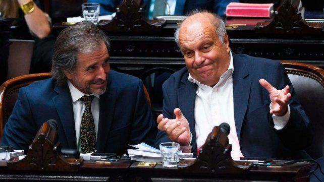 Alberto Benegas Lynch y Hernán Lombardi de LLA y Pro, en el recinto de Diputados. Alberto Benegas Lynch y Hernán Lombardi de LLA y Pro, en el recinto de Diputados.