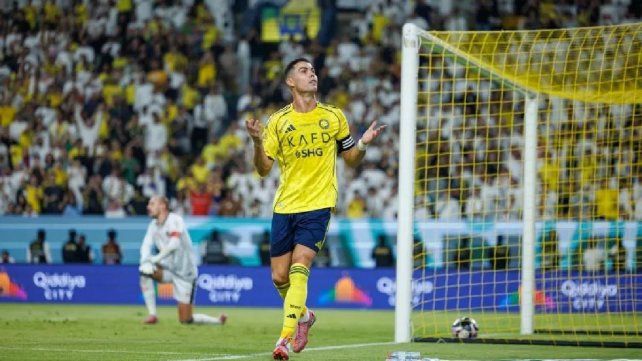 Cristiano Ronaldo, cada vez más cerca de los mil goles. Cristiano Ronaldo, cada vez más cerca de los mil goles.