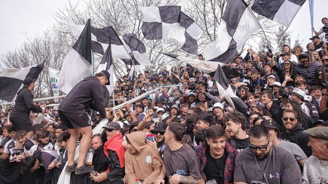 Un gran marco de espectadores respalda a Estudiantes en la final del TRL. Un gran marco de espectadores respalda a Estudiantes en la final del TRL.