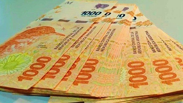 El Gobierno nacional convocó al Consejo del Salario Mínimo, Vital y Móvil (SMVM) para el próximo 18 de julio. En encuentro será encabezado por el subsecretario de Trabajo, Martín Huidobro. El Gobierno nacional convocó al Consejo del Salario Mínimo, Vital y Móvil (SMVM) para el próximo 18 de julio. En encuentro será encabezado por el subsecretario de Trabajo, Martín Huidobro.