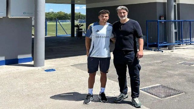 Lucas Blondel fue visitado por el entrenador de Suiza, Murat Yakin. Lucas Blondel fue visitado por el entrenador de Suiza, Murat Yakin.