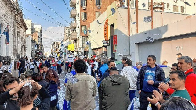 sindicato-comercio-vea-trabajadores-despedidosjpg
