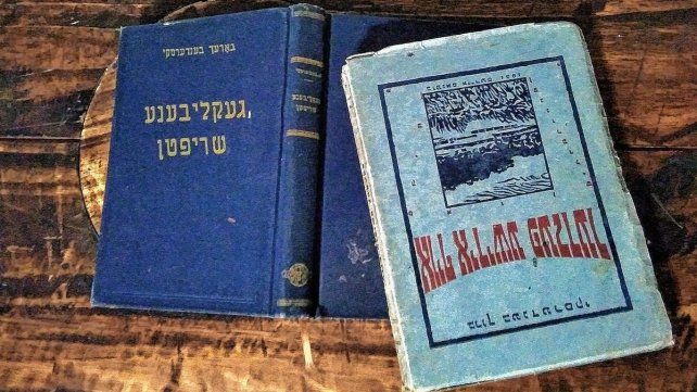 Baruch Bendersky publicó sus cuentos en idish gracias a la Fundación IWO