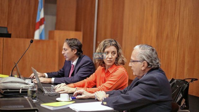 Comienza a definirse el Jury contra Cecilia Goyeneche por supuesto mal desempeño.