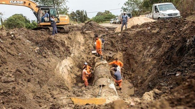 Interrogantes de un vecinalista sobre el agua potable de Paraná