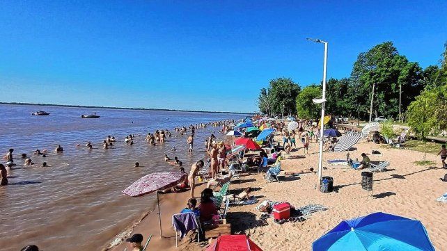 La de Villa Urquiza es una de las playas más concurridas este verano La de Villa Urquiza es una de las playas más concurridas este verano