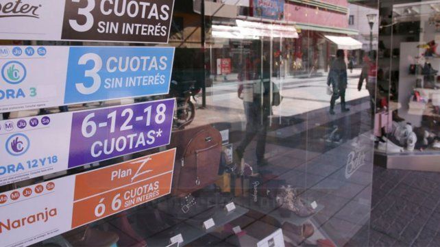 Crece el d&eacute;bito y se recupera levemente el cr&eacute;dito para financiar pagos de consumos&nbsp;