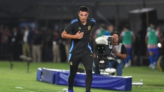Lionel Scaloni, en la derrota de la Selección Argentina contra Paraguay en Asunción. Lionel Scaloni, en la derrota de la Selección Argentina contra Paraguay en Asunción.