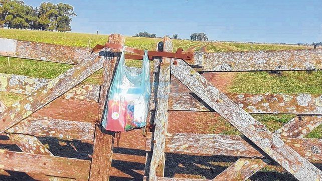 20 Aniversario. Cuando la tarea colgada en una tranquera reemplaza la virtualidad
