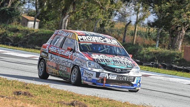 Exequiel Bastidas de buen arranque en Río Cuarto. Exequiel Bastidas de buen arranque en Río Cuarto.