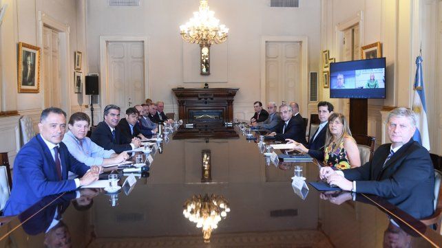 Gustavo Bordet no estuvo en la reunión con Alberto Fernández, pero firmó el pedido de juicio político.