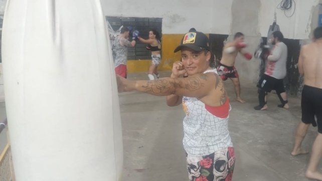 Marta Villagra no le cobrará inscripción a los participantes, quienes además podrán llevarse los guantes de su combate. Marta Villagra no le cobrará inscripción a los participantes, quienes además podrán llevarse los guantes de su combate.