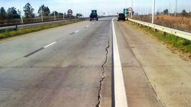 Esperan que se realicen arreglos en la Autovía 14. Esperan que se realicen arreglos en la Autovía 14.