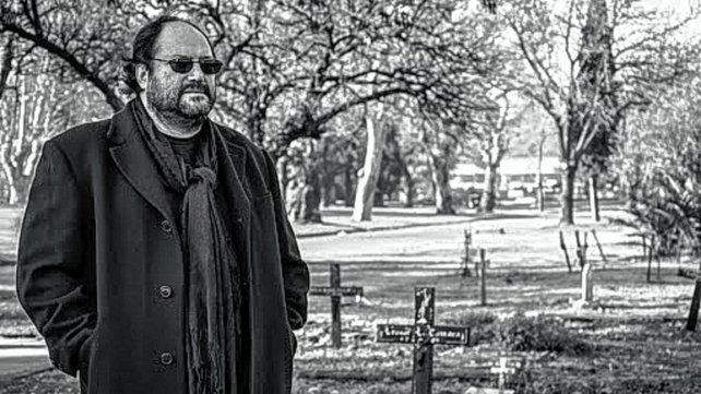 Pablo Martínez Burkett, escritor santafesino del género terror, participará del VI Congreso de Escritores Latinoamericanos