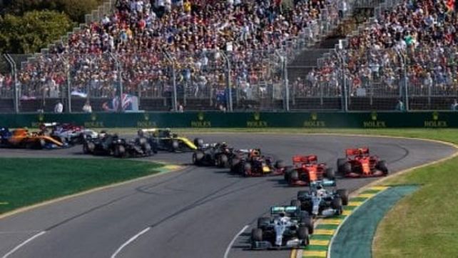 La Fórmula 1 sale a pista con sus primeros test oficiales. La Fórmula 1 sale a pista con sus primeros test oficiales.