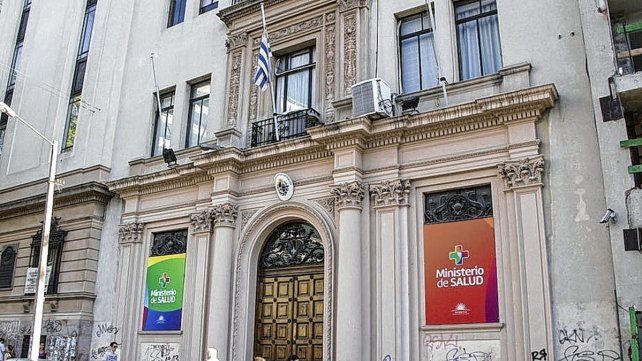 El Gobierno de Uruguay informó este miércoles que ya vacunó contra el Covid-19 con al menos una dosis a la mitad de su población.