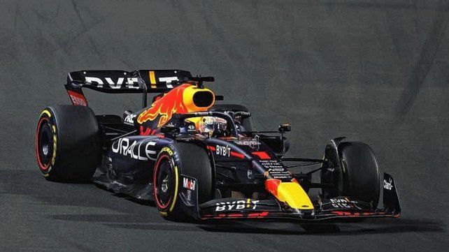 Max Verstappen vencedor en Arabia. Max Verstappen vencedor en Arabia.