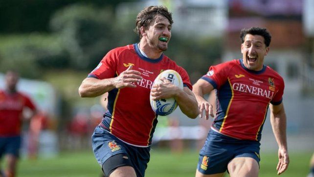 Martiniano Cian se ha ganado el cariño de la afición del combinado Rojo gracias a su gran capacidad ofensiva. Martiniano Cian se ha ganado el cariño de la afición del combinado Rojo gracias a su gran capacidad ofensiva.
