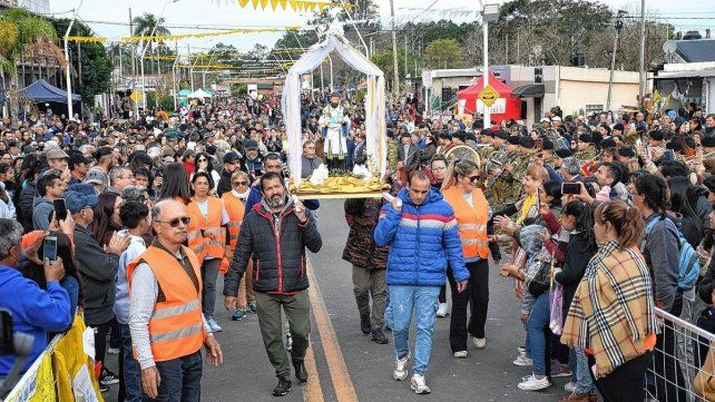Festejo de San Cayetano en Concordia. Festejo de San Cayetano en Concordia. 