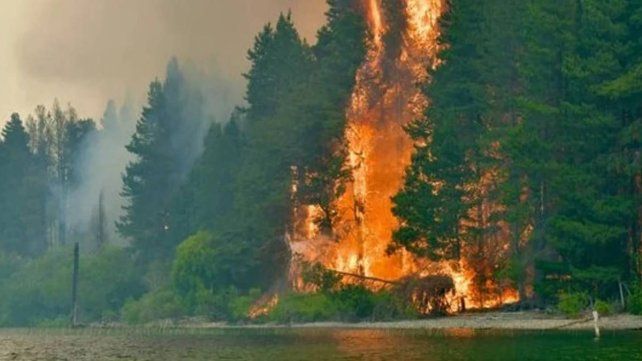 Incendios en Chubut: se esperan lluvias para toda la jornada Incendios en Chubut: se esperan lluvias para toda la jornada