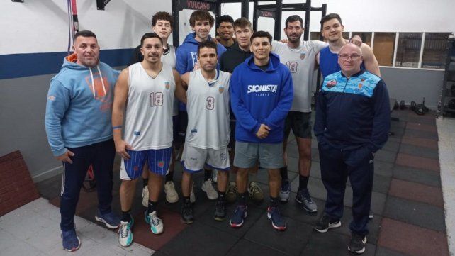 Juan Cruz Scacchi analizó el arranque de Sionista en la Liga Provincial Juan Cruz Scacchi analizó el arranque de Sionista en la Liga Provincial