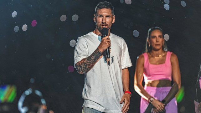 Lionel Messi: "No tengo dudas de que la vamos a pasar muy bien". Lionel Messi: "No tengo dudas de que la vamos a pasar muy bien".