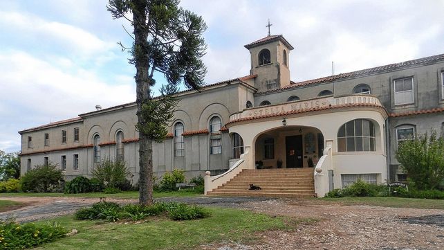La casa. Stella Maris funcionará como lugar de retiro. La casa. Stella Maris funcionará como lugar de retiro.