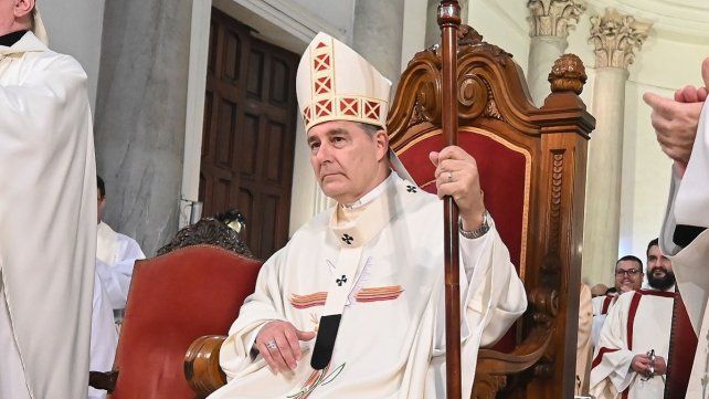 Monseñor Raúl Martín visitará Santa Elena este fin de semana. Monseñor Raúl Martín visitará Santa Elena este fin de semana.