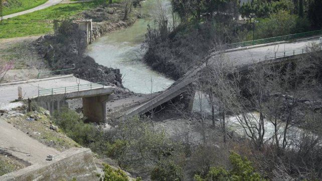 La decisión implica el desplazamiento forzado de miles de civiles libaneses y la prohibición de su retorno mientras persista la amenaza de Hezbollah La decisión implica el desplazamiento forzado de miles de civiles libaneses y la prohibición de su retorno mientras persista la amenaza de Hezbollah