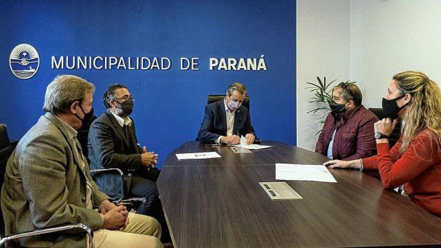 Paraná: municipio y comerciantes acordaron horario corrido 