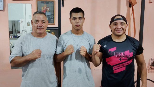 El padre y entrenador Julián Romero Gastaldo, Nacho y su preparador físico Fabricio Pistrilli. El padre y entrenador Julián Romero Gastaldo, Nacho y su preparador físico Fabricio Pistrilli.